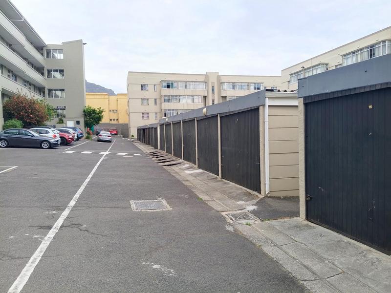 To Let 2 Bedroom Property for Rent in Cape Town City Centre Western Cape